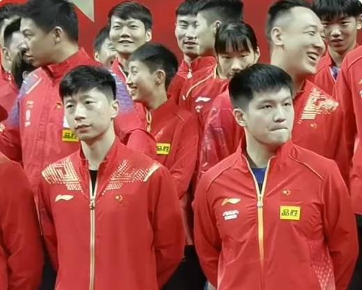 罗克计划在本周三抵达西班牙，他将与家人一起前往巴塞罗那，在未来几天里开始参加巴萨的训练。
